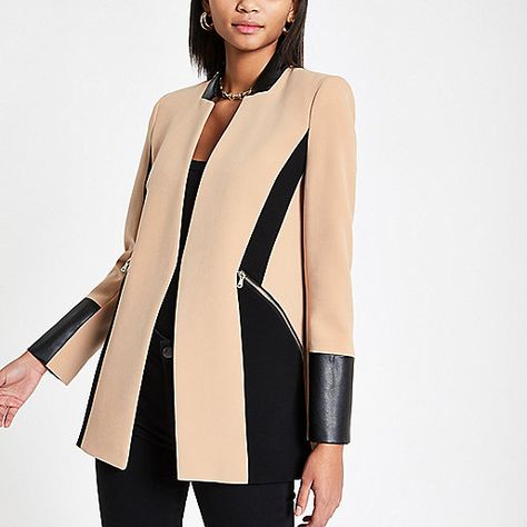 Color Block Blazer, Womens Winter Coats, Latest Clothing Trends, Geometric Fashion, Iranian Women Fashion, Beige Colour, Woman Suit Fashion, Womens Winter, Fashion Sewing Pattern