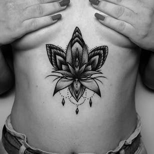 Buttocks Tattoo, Tattoo Breast, Mandala Arm Tattoo, Tattoo Under Breast, Places For Tattoos, Mastectomy Tattoo, Tattoos Women, Tattoo Women, Sternum Tattoo