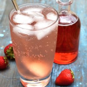 Shrub Syrup Recipe | Chelsea Sugar Shrub Drink, Fruit Shrub, Shrub Recipe, Drinking Vinegar, Summer Drinks Alcohol, Sparkling Drinks, Refreshing Summer Drinks, Cooking Lessons, Syrup Recipe