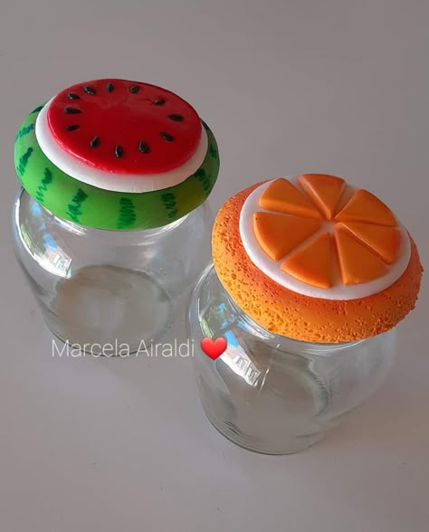 Clay Jar Ideas, Fake Food Props, Polymer Clay Halloween, Clay Jar, Polymer Clay Gifts, Polymer Clay Flower Jewelry, Money Jars, Diy Glass Bottle Crafts, Candy Crafts