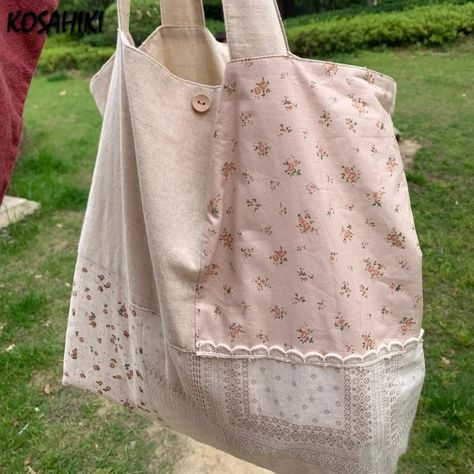 Himekaji Fashion, Dresscode Ideas, Coquette Business, Sawako Core, Patchwork Tote Bags, Cottagecore Art, Fashion Y2k, Girly Bags, Handbags Fashion