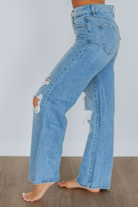 Details: Olivia Vervet Jeans High Rise Zip Fly Button Closure Intentional Distressing No Stretch Wide Leg Available in Multiple Washes Rise: 10" Inseam: 29" Leg Opening: 20" Material: 100% Cotton We are recommending true to size! *Olivia is the fit of the jeans. Olivia jeans may differ in wash/look/distressing Medium Washed Jeans, Cheap Trendy High Rise Jeans, Trendy Cute Jeans, Cheap 90s High Rise Jeans, Cute Jeans Free People, Cheap Wide-leg Jeans, Affordable Full-length Versatile Jeans, Vervet Jeans, Athleisure Shorts