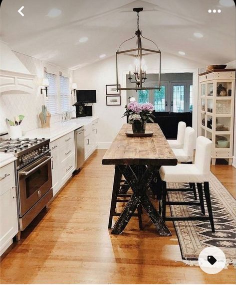 Small Kitchen Ideas Remodel Layout, Kitchen Island Decor Ideas, Narrow Kitchen Island, Small Farmhouse Kitchen, Narrow Kitchen, Farmhouse Kitchen Island, Kitchen Island Decor, Modern Kitchen Island, Kitchen Island Design