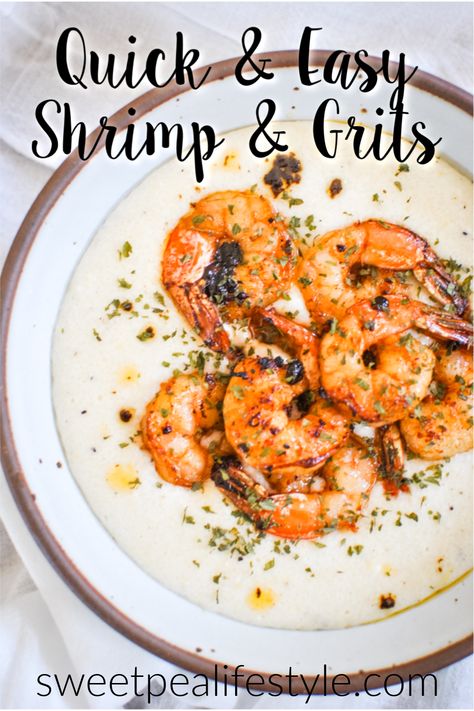 Best Shrimp And Grits Recipe, Easy Shrimp And Grits, Southern Shrimp And Grits, Shrimp Grits Recipe, Quick Grits, How To Cook Grits, Shrimp N Grits Recipe, Southern Recipe, Cheesy Grits