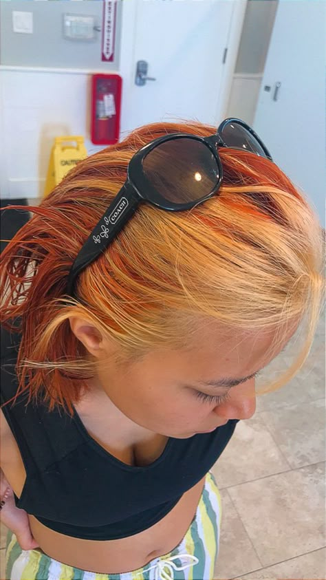 Blonde Roots Orange Ends, Only Roots Dyed Hair, Orange Hair Blonde Bangs, Orange Roots Blonde Hair, Short Ginger Hair With Blonde Streak, Orange Hair Blonde Highlights, Orange Hair With Blonde Streak, Orange Streaks In Hair, Orange Hair With Highlights