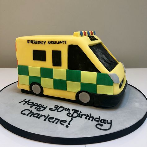 Paramedic Cake, Vehicles Cake, Ambulance Cake, Emergency Ambulance, London Cake, A Sloth, Happy 30th, Happy 30th Birthday, Novelty Cakes