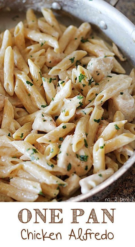 One Pan Chicken Alfredo, Homemade Chicken Alfredo, Alfredo Recipes, Chicken Food Recipes, Pasta Food Recipes, Pasta Alfredo, Diy Easy Recipes, Best New Recipes, Chicken Alfredo Recipes