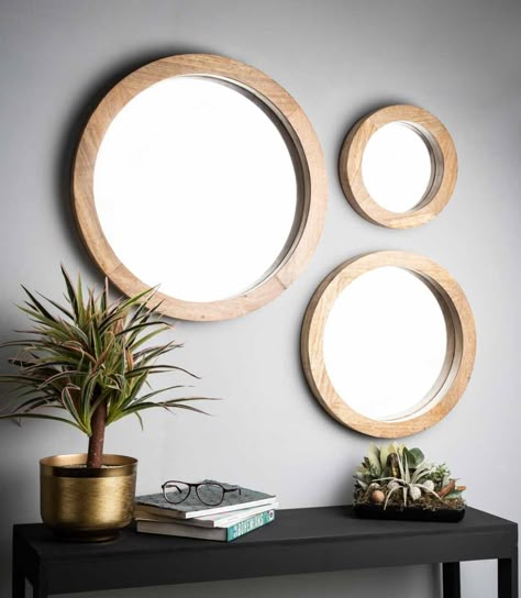 Three Mirrors On Wall Ideas, Dining Room Mirror Wall, Wood Round Wall, Carving Knives, Round Mirror Decor, Wall Mirrors Set, Wood Wall Mirror, Round Wall Mirror, Brown Colour