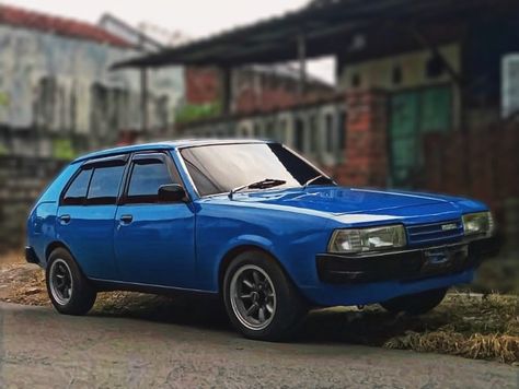 The Mazda MR90/Baby Boomer was produced for the Indonesian market in the 1990s. Based on the 1979 Mazda Familia AP (GLC) with several changes to the shape of the lights, bumper & garnish on the rear. Powered by a 1400 cc OHC 8 valve inline UC engine. Mazda Familia, Baby Boomer, The 1990s, Retro Cars, Mazda, Cool Cars, Cars