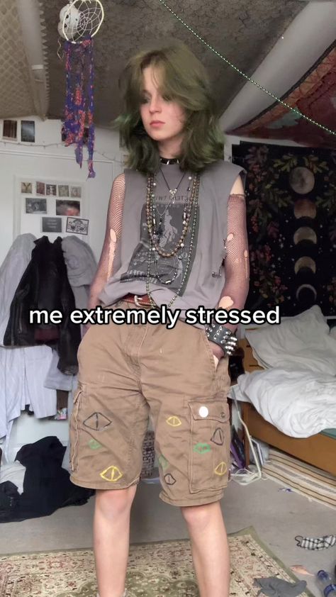 Grunge Summer Outfits Masc, Gender Ambiguous Outfits, Forest Core Outfits Grunge, Masc Grunge Outfits Summer, Summer Outfits Transmasc, Genderqueer Fashion Androgynous Style, Summer Transmasc Outfits, Summer Outfits Nonbinary, Trans Masc Outfits Summer