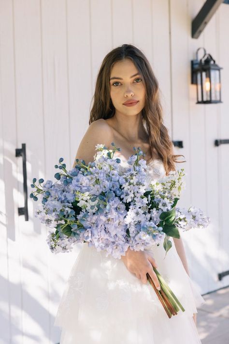 Wedding Color Lavender, Delphinium Wedding Bouquet, Blue Delphinium Wedding, Blue Delphinium Bouquet, Periwinkle Blue Wedding, Blue And White Wedding Flowers, Delphinium Bouquet, Periwinkle Wedding, Hydrangea Bridal Bouquet