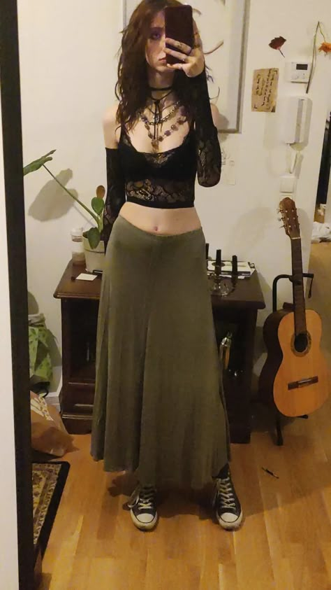 Goth Skirt Outfit Long, Grunge Outfits With Long Skirt, Whimsigoth Skirt Outfit, Layering Skirts Outfit, Dark Whimsigothic Outfits, Long Skirt Alternative Outfits, Grunge Maxi Skirt Outfits, Grunge Witch Outfits, Goth Maxi Skirt Outfit