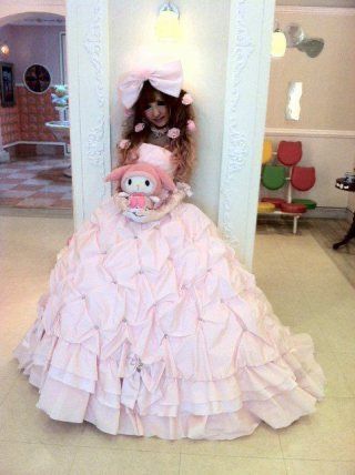 Gyaru Wedding, Japanese Gyaru, Hello Kitty Wedding, Gyaru Style, Dog Wedding Dress, Hime Gyaru, Pink Images, Quince Dress, Gyaru Fashion