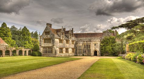 HDR of Athelhampton House Athelhampton House, British Mansion, Jacobean Architecture, Cool Mansions, British Manor, Uk Houses, British Homes, Manor Homes, English Houses