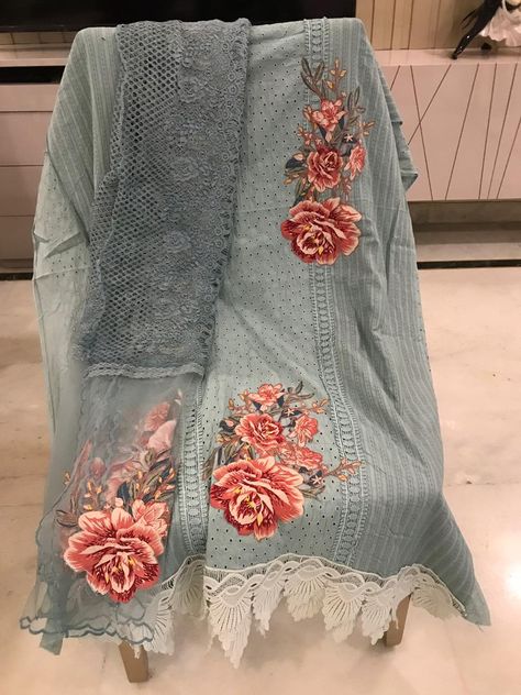 Cutwork Suits, Fashion Pants Outfit, Donna Karan Dress, Baby Fancy Dress, Embroidery Suits Punjabi, Salwar Suits Party Wear, Pakistani Suits Online, Pakistani Suit, High Fashion Dresses