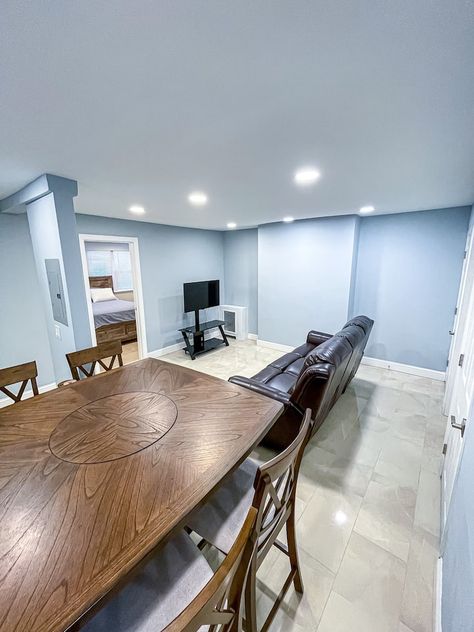 Beautiful Newly Renovated 2/BR Apartment - Bx, NY! - Apartments for Rent in Bronx, New York, United States - Airbnb Hollywood Apartment, Airbnb Apartment, Train Line, Apartment In New York, Bronx New York, Airbnb Promotion, Airbnb Host, Marketing Campaign, One Bedroom Apartment