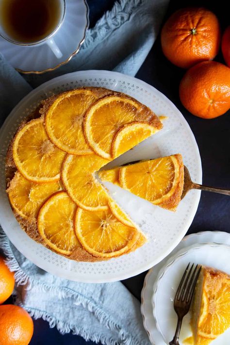 Croissant French Toast Bake, Orange Upside Down Cake, Flourless Orange Cake, Pear And Almond Cake, Croissant French Toast, Orange And Almond Cake, Dessert Light, Dessert Original, Almond Croissant