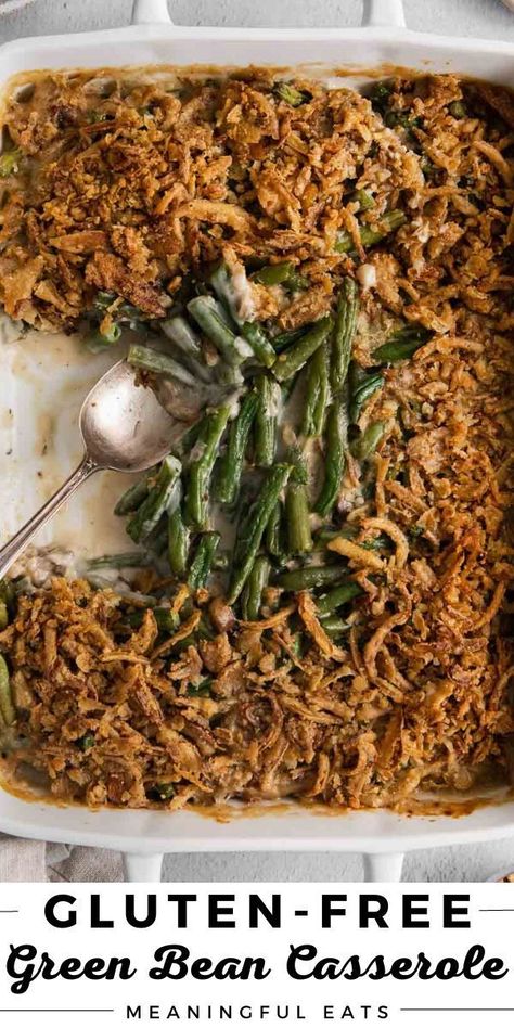 This homemade gluten-free green bean casserole is a holiday dinner classic! This gluten-free version has an extra crisp, buttery topping made with gluten-free French fried onions and gluten-free panko! Enjoy this classic recipe with your family and friends this holiday season! Green Bean Casserole Frozen, Gluten Free Christmas Dinner, Paleo Green Beans, Cream Of Soup, Green Bean Casserole From Scratch, Gluten Free Green Bean Casserole, Pizza Baguette, Ultimate Green Bean Casserole, Thanksgiving Green Beans