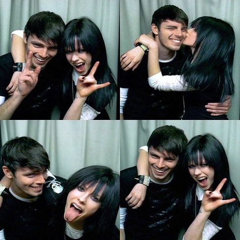 Punk Couple, Emo Couples, 2000s Punk, The Best Damn Thing, Emo Love, Emo Scene, Avril Lavigne, Mall Goth, Pose Reference Photo