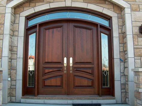 Entrance Wood Door, Exterior Entrance Doors, Wood Front Entry Doors, Pintu Interior, Double Front Entry Doors, Medieval Door, Entry Door Designs, Main Doors, Double Door Entrance