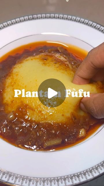 Bianca Kengne 🇨🇲🌱 on Instagram: "PLANTAIN FUFU 🥘 like, save, share I’m sharing another African classic — fufu. 😋 The recipe is very simple: Fufu flour Water Boil about 1-2 cups of water. Once boiling, decrease the heat. Gradually add flour as you constantly stir. Once it thickens, spend about 7-10 minutes beating to remove any lumps. Use a round spatula to serve as you dip in water to keep from sticking. Find the flour at your local African store or on my Amazon storefront. Link in bio #holistichealth #healthyfood #healthy #healtthiswealth #foodforall #easyrecipes #explorepage #viralposts #holisticnutrition #foodporn #healthy #healthjourney #fitnessjourney #africanfood #foodie" Easy Fufu Recipe, Plantain Fufu Recipe, Fufu Recipe Africans, Fufu Recipe, Haitian Food Recipes, Water Boiling, Holistic Nutrition, Amazon Storefront, African Food