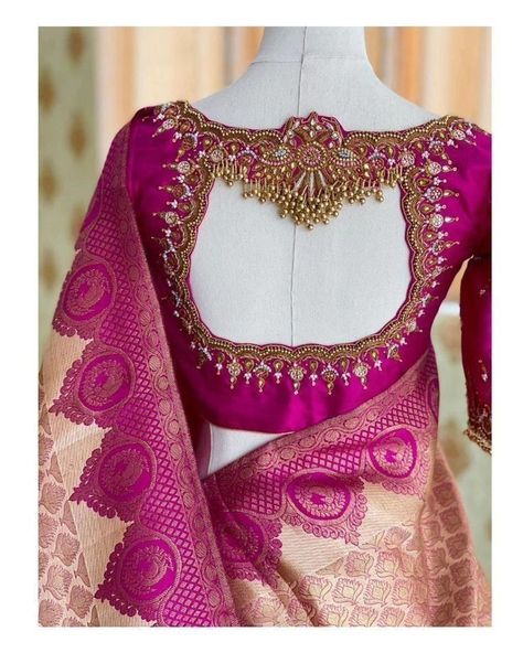 Dm@9640490158 The exquisite pink maggam work blouse, with its detailed craftsmanship, exudes elegance and sophistication. The intricate designs, meticulously hand-embroidered, showcase the artistry and skill of the craftsmen, making it a stunning piece for any special occasion. Pink Maggam Work Blouse, Golden Blouse Designs, Gold Blouse Designs, Pink Blouse Designs, Silk Saree Blouse Designs Patterns, Latest Bridal Blouse Designs, Maggam Work Blouse, Wedding Saree Blouse Designs, Traditional Blouse Designs