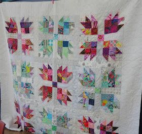 Modern Bear Paw Quilt, Scrappy Bear Paw Quilt, Bear Paw Quilts, Needlework Ideas, Quilt Scraps, Bear Paw Quilt, Quilt Big, Boho Quilt, Quilting Designs Patterns