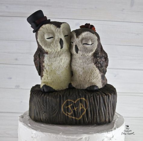 Brown Wedding Cakes, Owl Cake Topper, Owl Wedding Cake Topper, Owl Wedding Cake, Barn Wedding Cakes, Owl Wedding, Bird Cake Topper Wedding, Wedding Cake Birds, Wedding Cake Topper Figurines