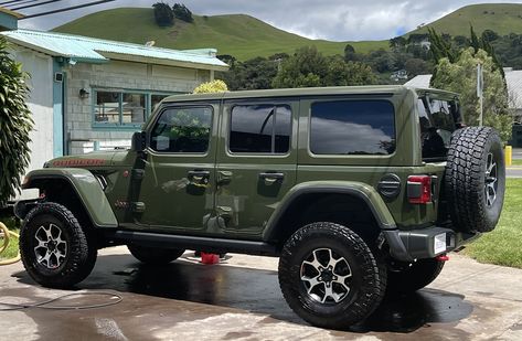 Olive Green Jeep Wrangler, Green Jeep Wrangler, Wrangler Car, Green Jeep, Ford Trucks F150, Custom Jeep Wrangler, Offroad Jeep, Jeep Rubicon, Jeep Wrangler Rubicon