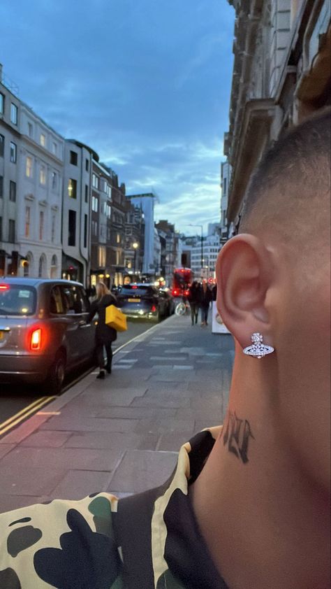 Indie Fashion Men, Drake Fashion, Vivienne Westwood Earrings, Streetwear Jewelry, Nike Kicks, Dope Outfits For Guys, Streetwear Aesthetic, Automotive Photography, Jewelry Fashion Trends