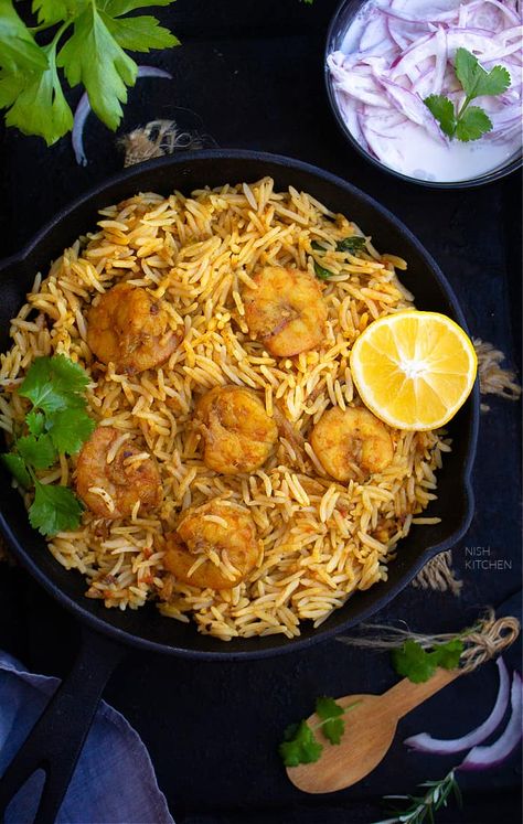 Prawns And Rice Recipes, Prawns Rice Recipes, Prawn Fried Rice Recipe, Prawn Pulao Recipe, Prawn Fried Rice, Prawn Masala, Prawns Fry, Quick Stir Fry, Shrimp Stir Fry