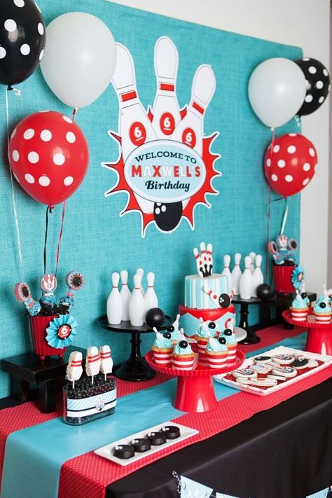 Boys Bowling Themed Birthday Party Dessert Table Bowling Themed Birthday Party, Bowling Party Themes, Bowling Party Decorations, Bowling Party Favors, Birthday Party Dessert Table, Bowling Cake, Bowling Birthday Party, Retro Bowling, Bowling Birthday