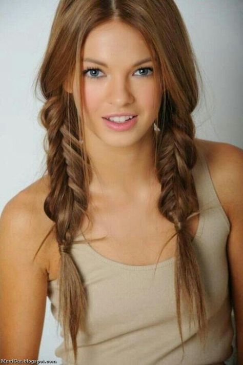 Messy pigtail fishtail braids Unique Braided Hairstyles, Cute Braided Hairstyles, Pigtail Hairstyles, Fish Tail Braid, Hair Dos, Gorgeous Hair, Hair Day, Pretty Hairstyles, Hair Hacks