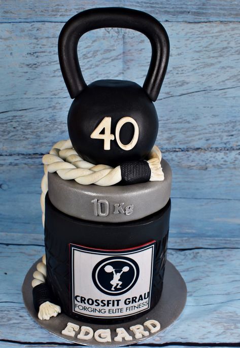 Bolo Crossfit, Crossfit Cake, Gym Cake, Birthday Cake For Him, Special Cakes, Birthday Cakes For Men, Cake Decorating Designs, Cakes For Men, Special Cake