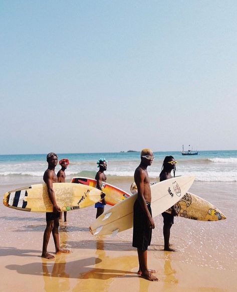 Surf vibes from Busua Beach 🇬🇭 Busua Beach is the top destination for a beach holiday in Ghana. Great vibe, superb dining and accommodation options, and Ghana’s best surfing! 📍 Busua, Ghana 🇬🇭 📸 @fedekortez _____________________________________ Check out @traveldestinationsafrica to explore Africa 🌍✨ ________________________________________ . . . . . . . . . . . . . . . . . . . . . . . . . . . . . . . . #visitafrica #everydayafrica #travel #holiday #travelphotography #travelafrica #photo... Ghana Photography, African Beach, Ghana Vacation Aesthetic, Ghana Holiday, Ghana Beach Aesthetic, Visit Africa, Surf Vibes, Beach Holiday, Beach Bars