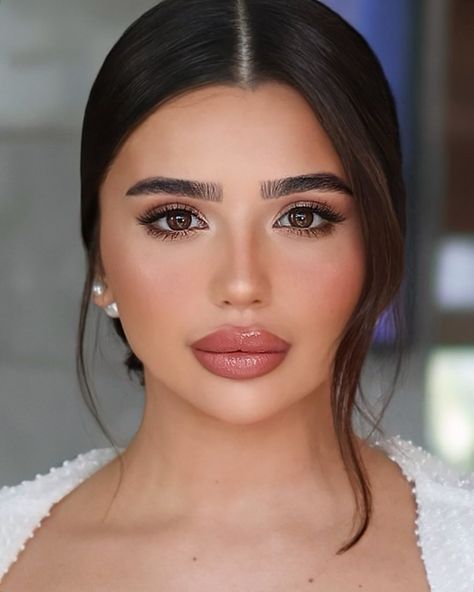 Makeup By Shani Baruch (@shanibaruch_makeup) • Instagram photos and videos Makeup For Almond Eyes Shape, Baby Shower Glam Makeup, Bridal Shower Makeup, Baby Shower Makeup, Shower Makeup, Almond Eye Makeup, Beauty 2023, Skincare Favorites, Wedding Guest Makeup