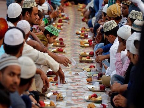 Ramadan Expected Date in Pakistan 2023 - ObizWorld Check more at https://obizworld.com/ramadan-expected-date-in-pakistan-2023-obizworld/ Ram Temple, Iftar Party, Islamic Calendar, Sita Ram, Ramadan Activities, Preventative Health, Ramadan Mubarak, Pakistani Bridal, Ramadan Kareem