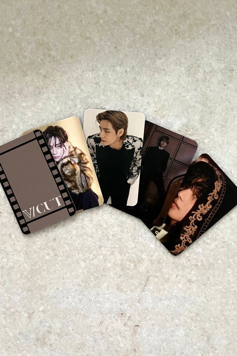 A photocard set of some of Taehyung's most lethal V-Cuts, because he makes us suffer and I am grateful for it. These are standard photocard size, matte paper, with a backside designed by me. You can buy them as a whole set, or individually! Card Taehyung, Photocard Size, Foto Card, V Cut, Artist Trading Cards, V Cuts, I Am Grateful, Matte Paper, Trading Cards