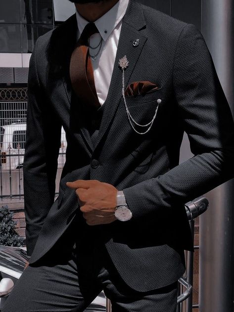 Bow Tie Suit, Dapper Suits, Evening Suit, Boyfriend Outfit, Mens Business Casual Outfits, Formal Shirt, Fashion Suits For Men, Patent Leather Shoes, Aesthetic Guys