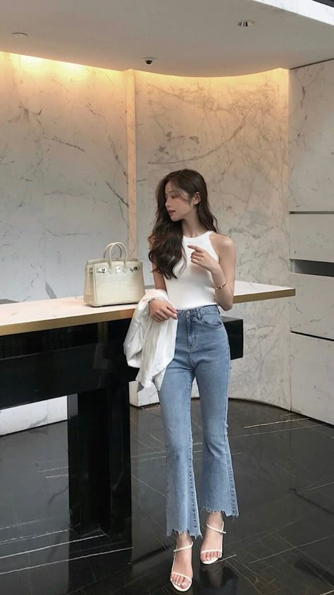 Dainty Outfit, Rich Girl Outfit, Rich Girl Outfits, Rich Outfits, Korean Casual Outfits, Casual Day Outfits, Korean Girl Fashion, Girls Summer Outfits, Casual Work Outfits