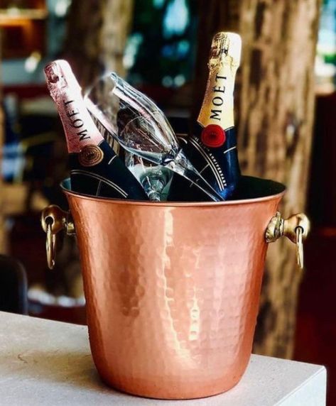 Wine Bucket Hammered Copper Wine Chiller Ice Bucket - Etsy Wine Chiller Bucket, How To Clean Copper, Flat Shoes Men, Bronze Wedding, Copper Utensils, Copper Vase, Arabic Coffee, Champagne Bucket, Wine Bucket