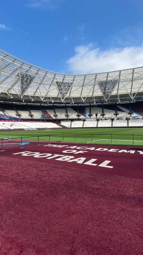 London Stadium West Ham, West Ham Stadium, West Ham Aesthetic, English Football Stadiums, England Football Players, Bmw White, London Stadium, Nottingham Forest, England Football