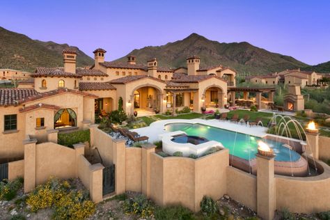 Arizona Mansions, Arizona Mansion, Architecture Restaurant, Wallpaper Luxury, Expensive Houses, Mansions Luxury, Outdoor Rooms, Luxury Home Decor, Luxury House