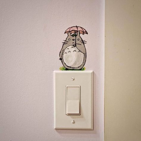 Totoro Diy Decoration, Anime Wall Painting Bedroom, Light Switch Art Ideas, Totoro Bedroom Ideas, Bedroom Mural Ideas Aesthetic, Window Sill Painting Ideas, Ghibli Diy Decor, Room Murals Aesthetic, Cool Wall Paintings