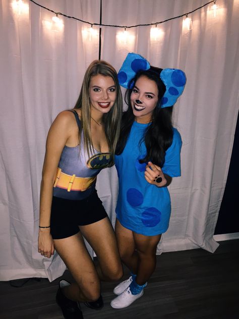 Blues Clues Costume Womens, Blues Clues Makeup, Blues Clues Couples Costume, Blues Clues Halloween Costume, Blues Clues Halloween, Diy Cute Halloween Costumes, Blues Clues Costume, Riverdale Halloween Costumes, Carnaval Ideas