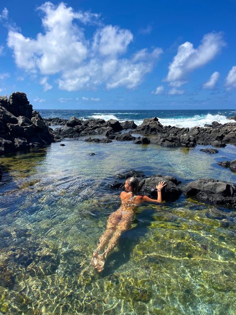 Oahu Hawaii tidepools ocean island life vibes Ocean Island, Hawaii Summer, Life Vibes, Hawaii Pictures, Lifestyle Goals, Hawaii Trip, Water Falls, Ocean Vibes, Tide Pools