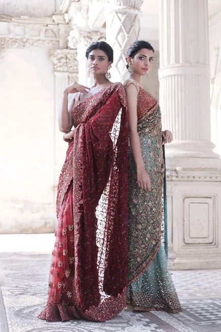 Nice Suits, Arpita Mehta, Nikkah Dress, Desi Wear, Sari Dress, Indian Fashion Saree, Ghagra Choli, Indian Bridal Outfits, Indian Couture