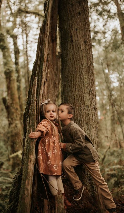 Moody Forest Family Photoshoot, Family Pictures In The Woods, Adventure Family Photography, Moody Family Pictures, Forest Family Photos, Forest Family Photoshoot, Moody Family Photos, Sibling Shoot, Woods Photoshoot