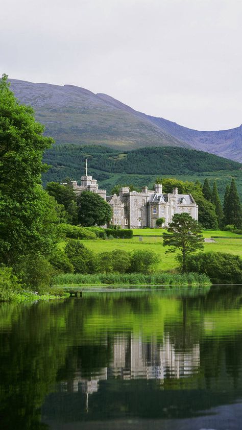 Inverlochy Castle, Boutique Hotel in Fort William, Scotland | Small Luxury Hotels of The World Castle Luxury, Fort William Scotland, Ben Nevis, Country House Hotels, Small Luxury Hotels, Fort William, Rural Scenes, Luxury Holidays, Summer Bucket