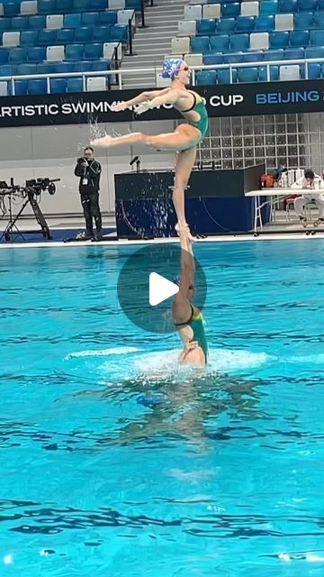 Artistic Swimming Australia on Instagram: "Testing out this weeks comp pool!! 💪😎🔥  #artisiticswimming #teamaus #letsswim #worldchampionships #unitedbywater #worldaquatics #artisticswimmingaustralia" Artistic Swimming, Ea Sports, United Kingdom, Porter, Swimming, Australia, Pool, On Instagram, Instagram